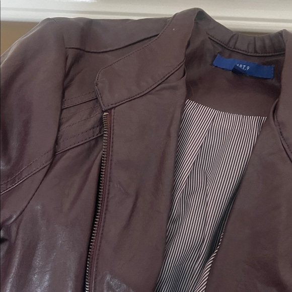 Women's Brown imitation Leather Jacket - Picture 3 of 7